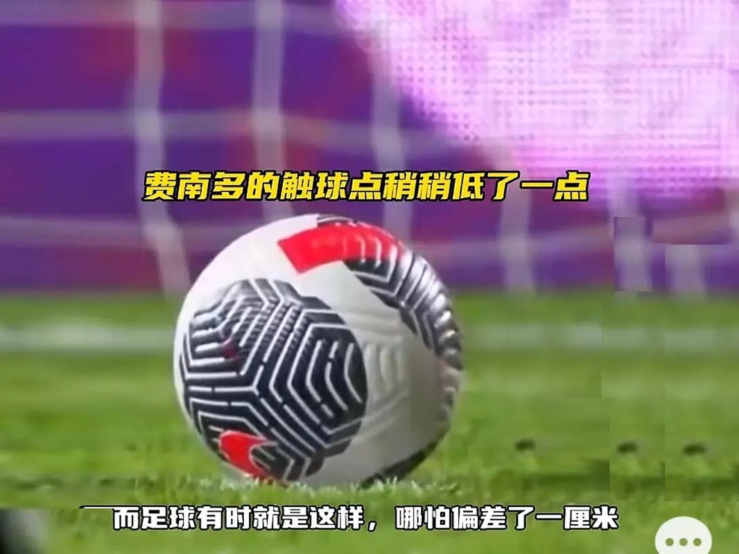 尽管西蒙尼 尽管西蒙尼